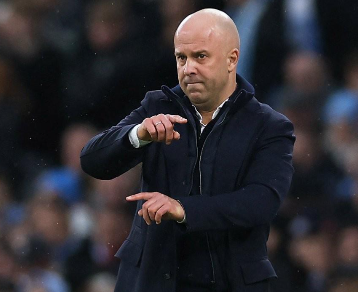 罗马诺聚焦：利物浦主帅斯洛特未来走向与当下困境剖析