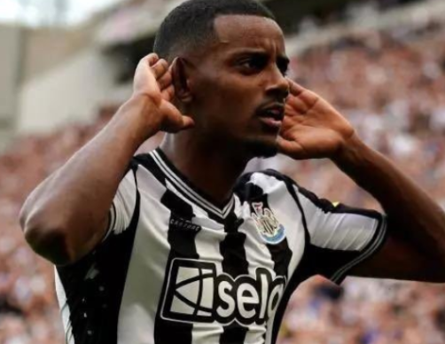 伊萨克伤情牵动利物浦多线战局