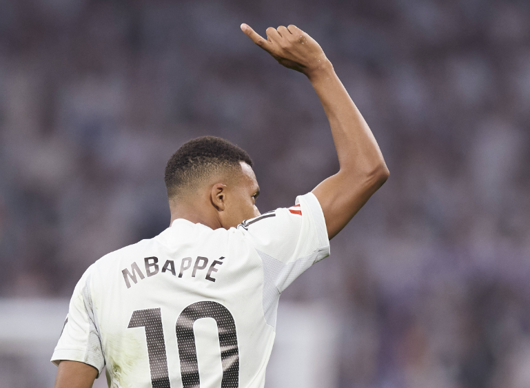 姆巴佩伤后积极康复，现身皇马基地引关注