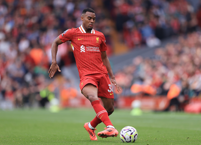 赫拉芬贝赫谈球队阵容变动与队友表现