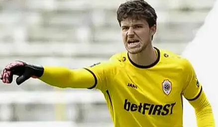 曼联门将拉门斯：谈球迷支持、适应历程与守门心得