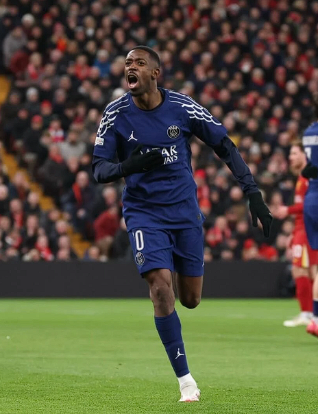 欧冠1/4决赛:战术博弈与争冠格局深度剖析